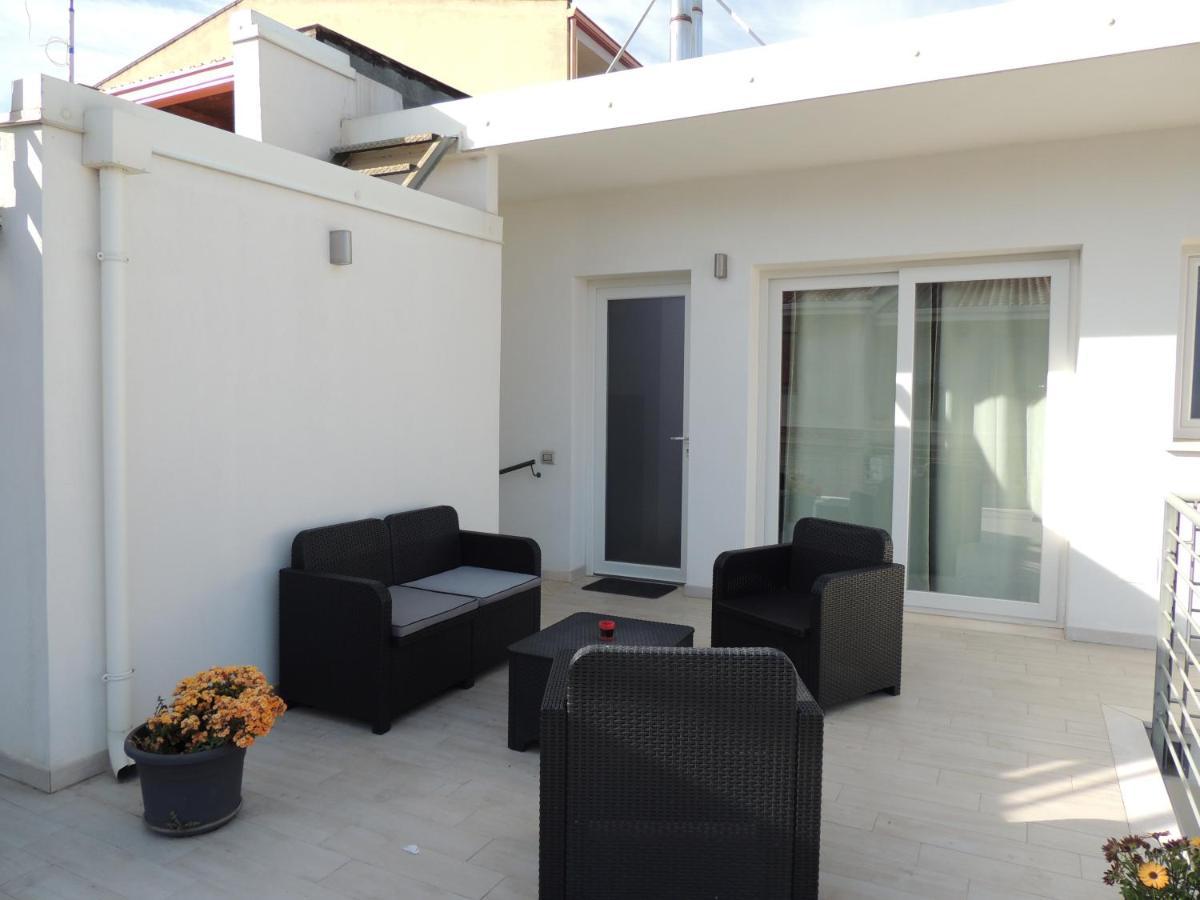 Il Colle Del Barone Acomodação com café da manhã Capoterra Exterior foto